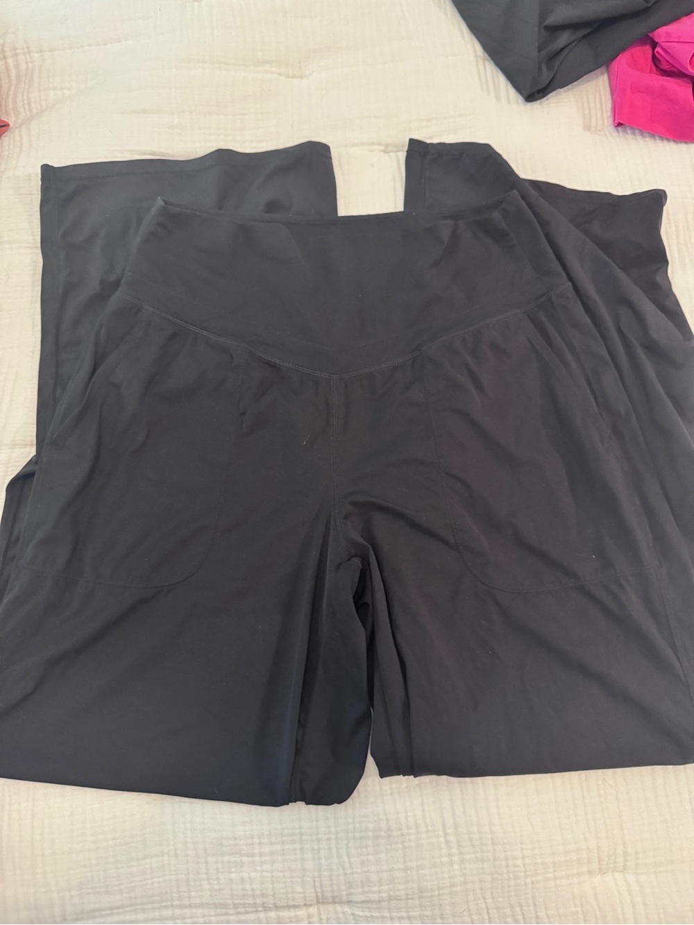 Halara Black High-Waist tummy control Wide-Leg Pants